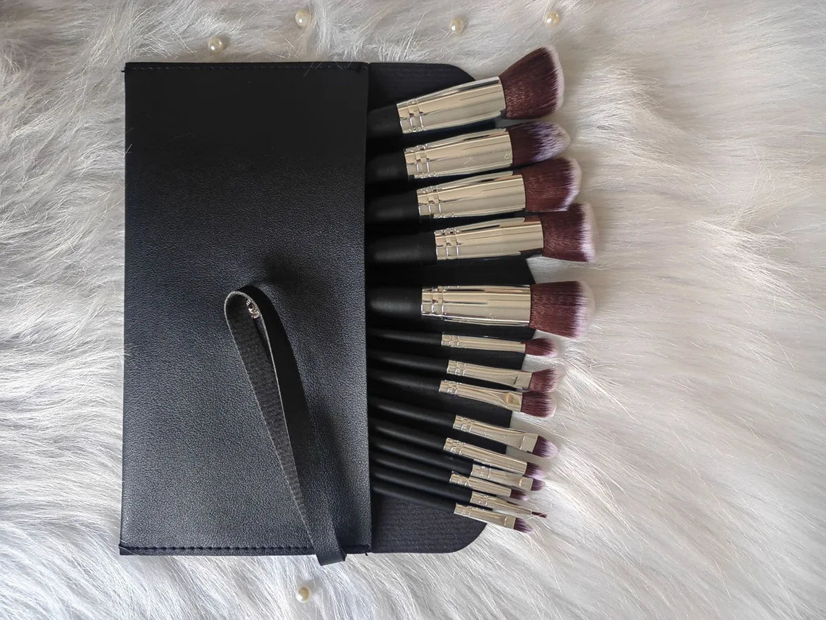 14Pcs Makeup Brush Set with Free Sponge